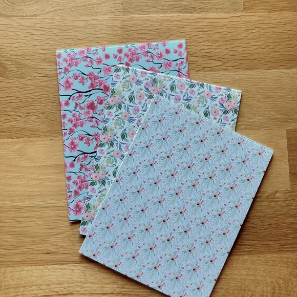 Rifle Floral Watercolor Card-stock NWOT Scrapbook Craft Paper - Picture 1 of 9